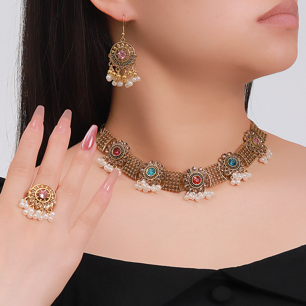Savanna Rhythms Alloy Jewelry Set with Tassels and Rhinestones