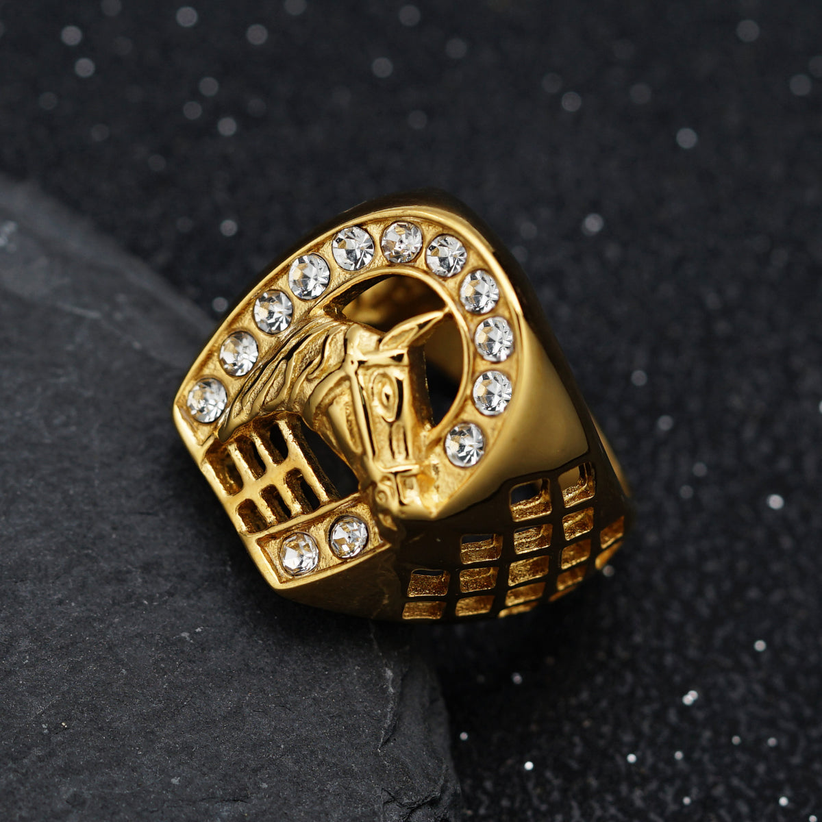 Planderful Titanium Hip Hop Ring Men Horsehead Gold Zircon