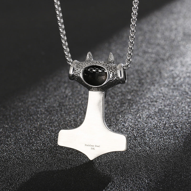 Bold Wolf Head Titanium Steel Pendant - Men's Retro Punk Jewelry