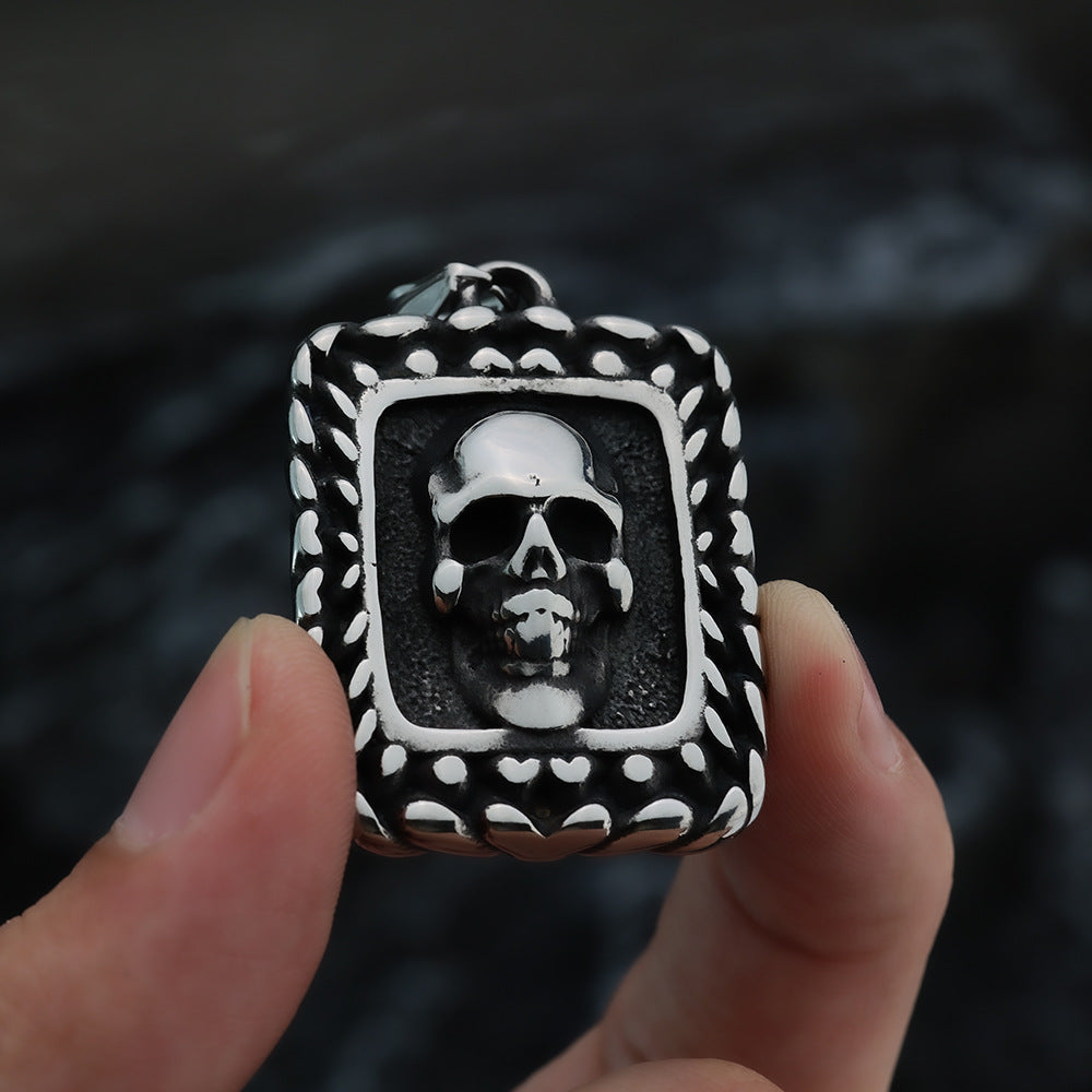 European And American Retro Stainless Steel Skull Pendant Necklace