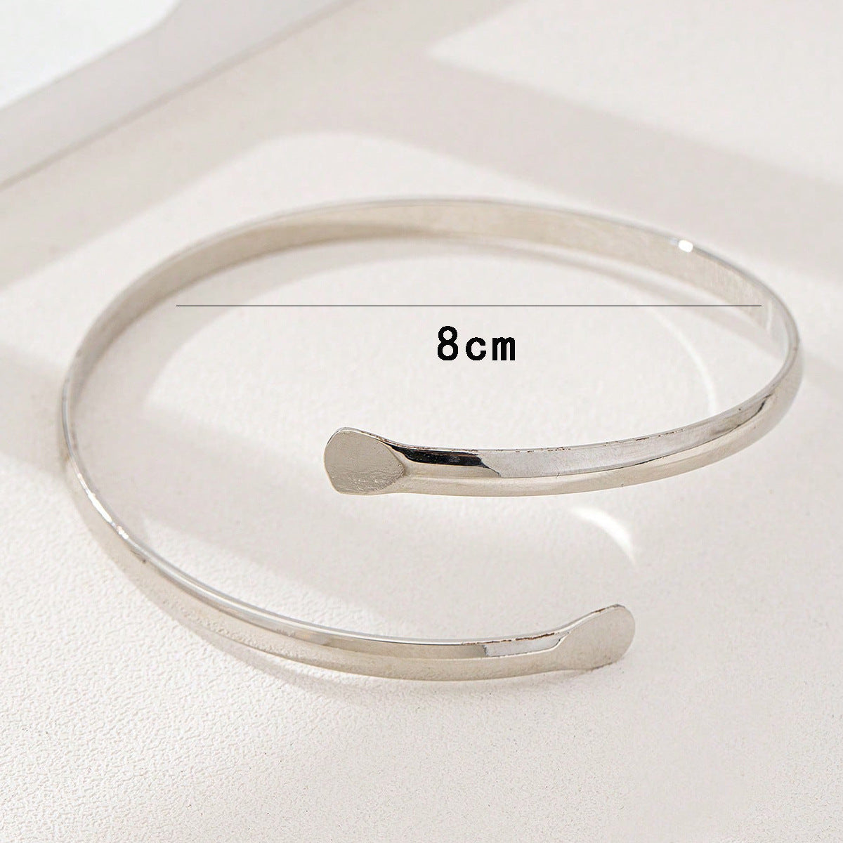 Planderful Vienna Verve Bracelet – Stylish Minimalist Metal Design