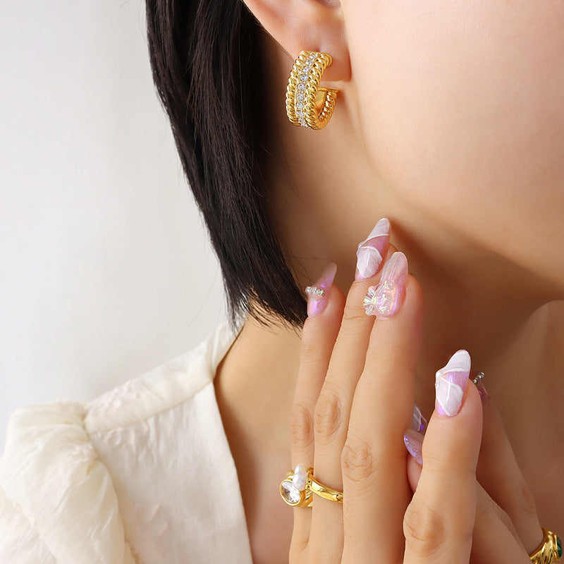 Celeb Chic: Elegant C-Shaped Zircon Earrings with Gold-Plated Threads