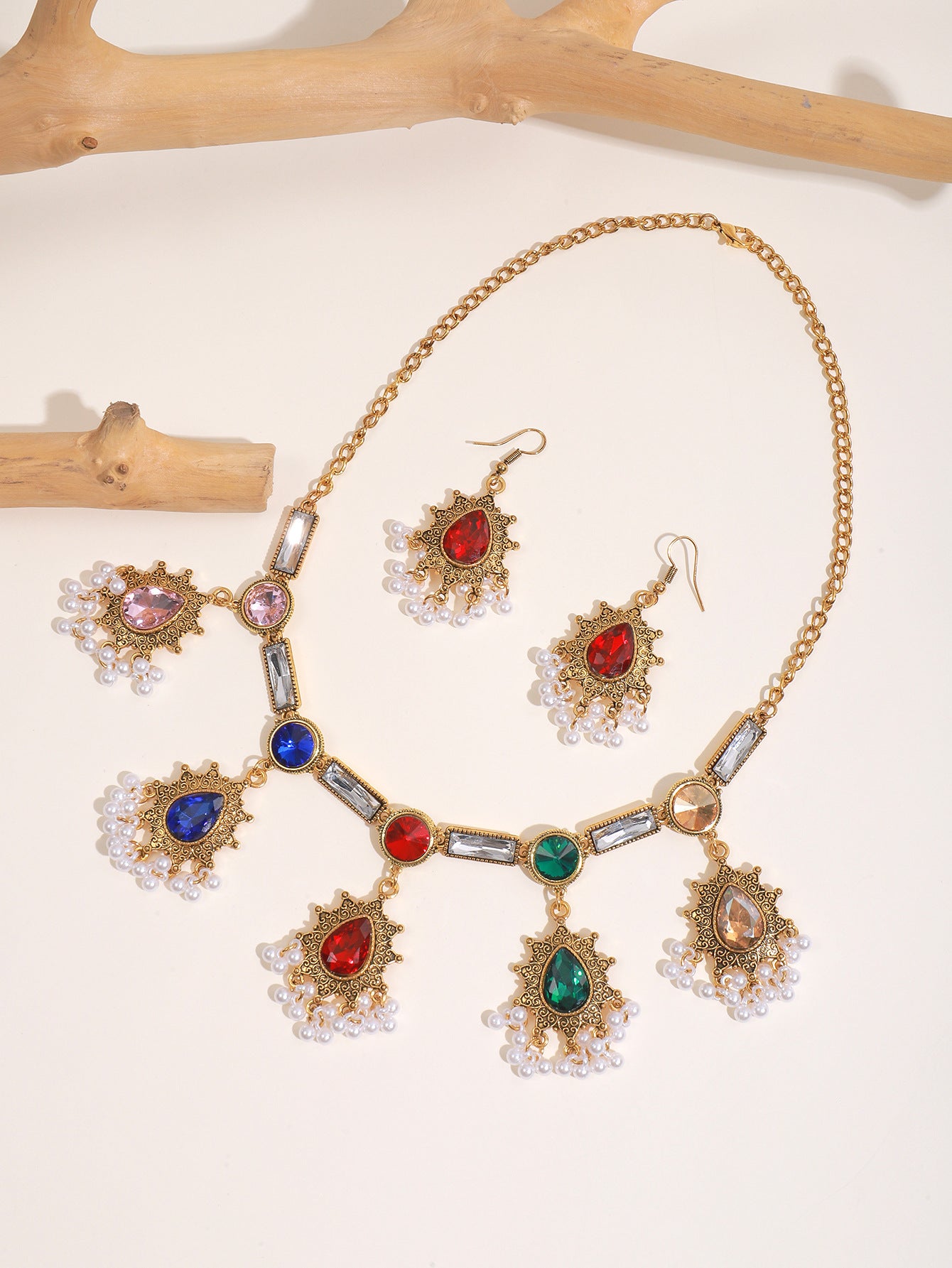 Glistening Waters Gemstone Bridal Jewelry Set with Charming Neckpiece - Cross-border Design