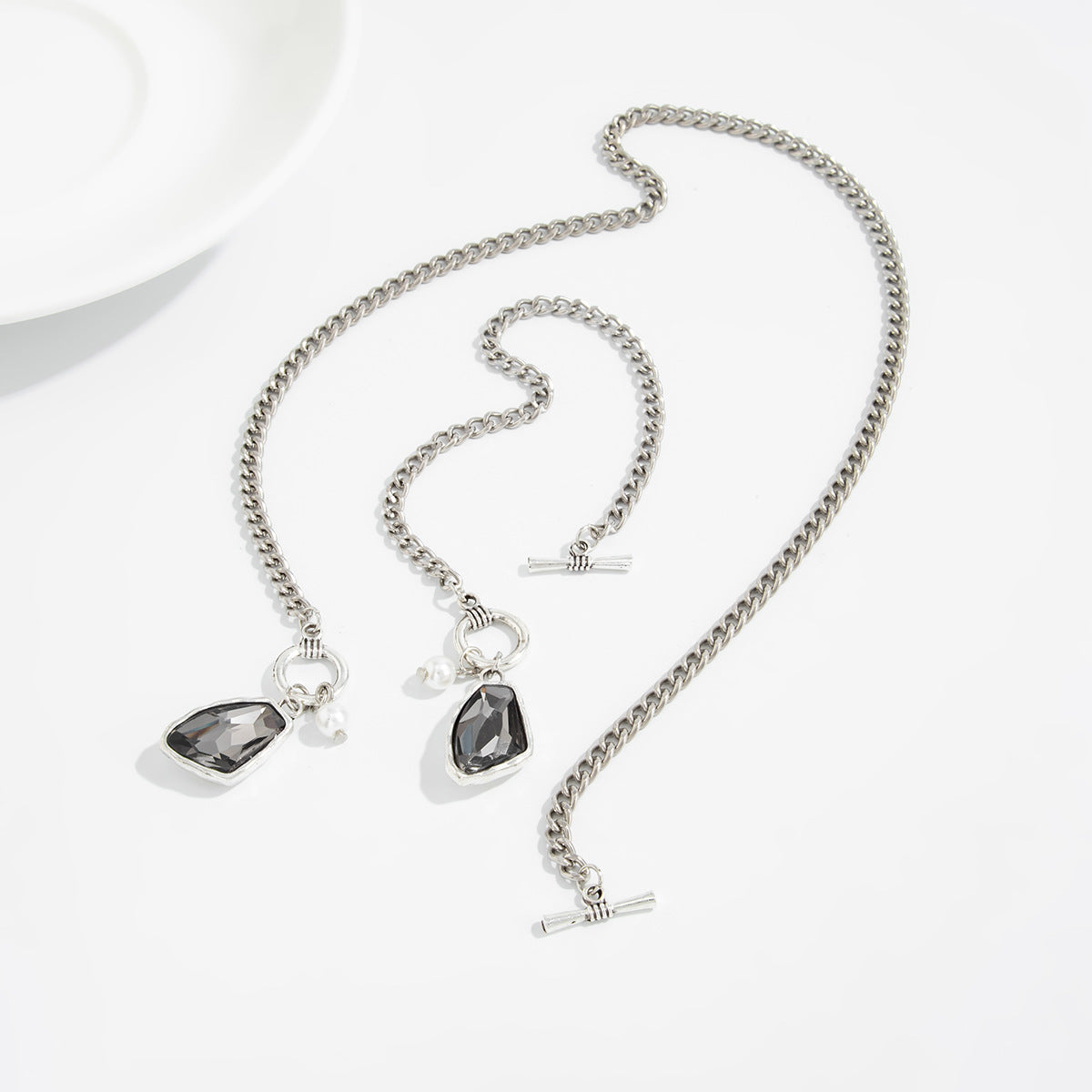 Irregular Crushed-Ice Bead Necklace Collection