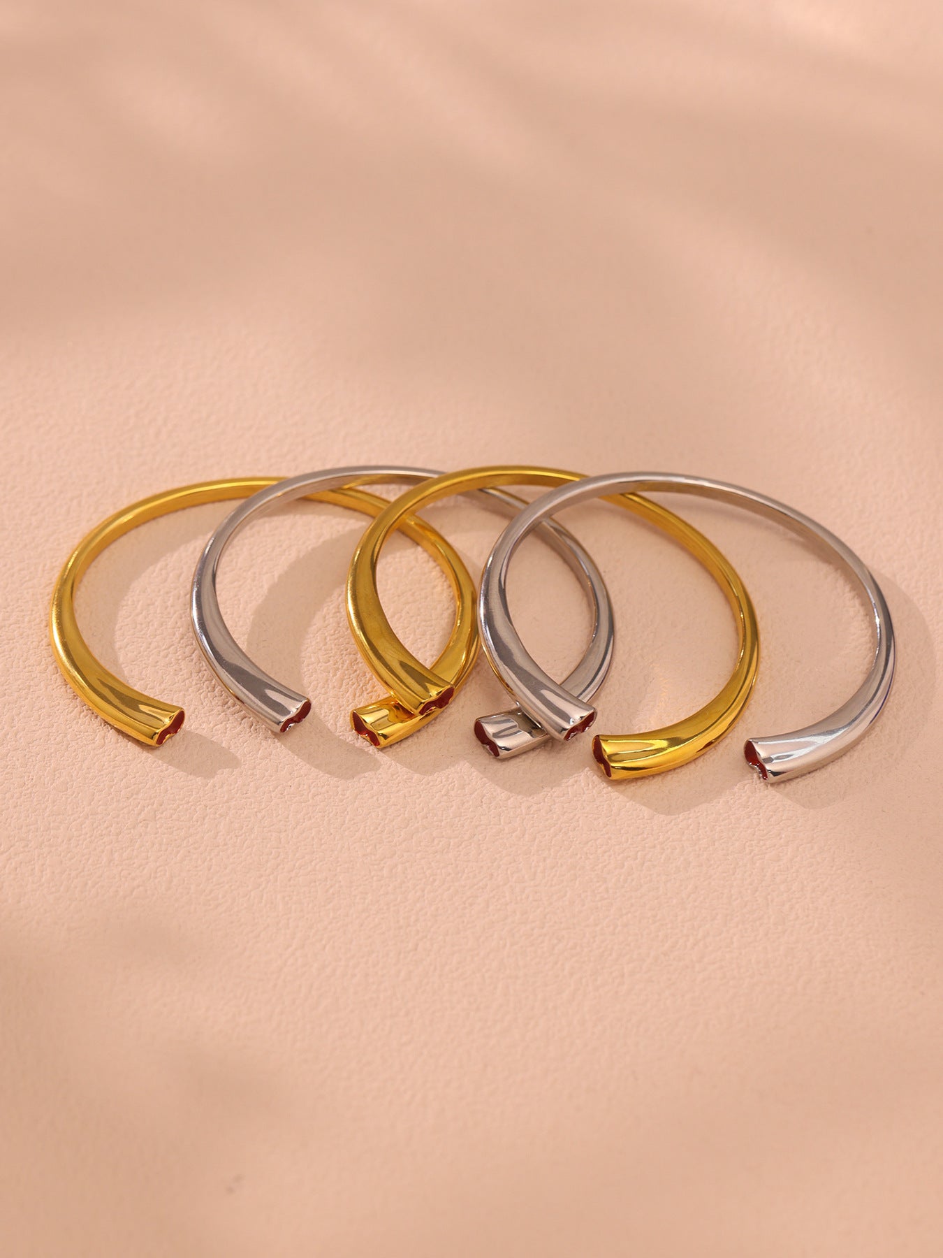 Planderful Commuter Pro Stainless Steel Glossy Bracelet