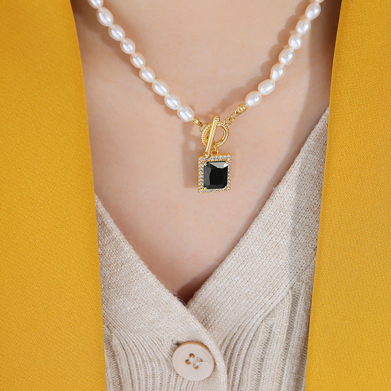 Exquisite Gold-Plated Necklace with Black Zircon Pendant