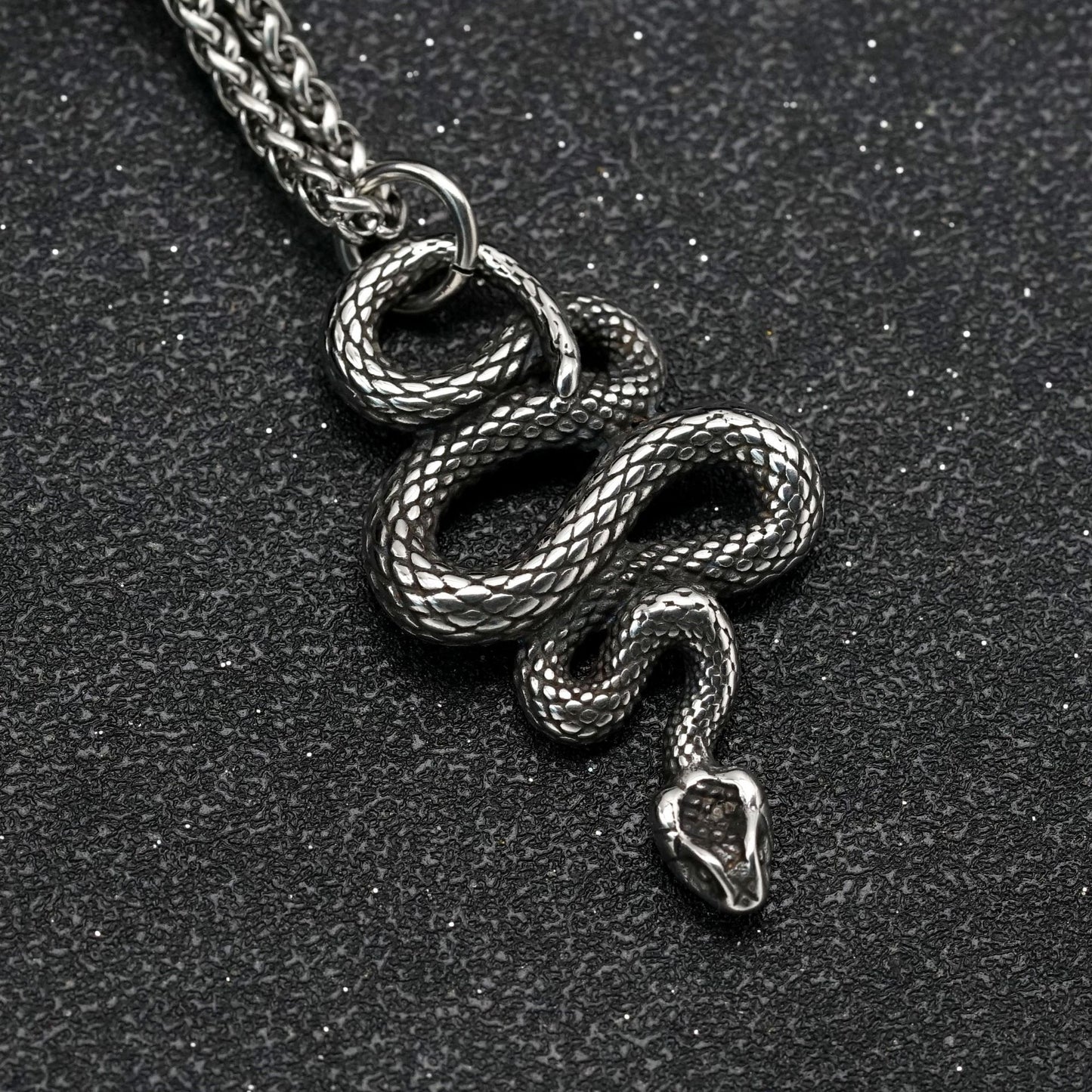 Steel Necklace – Vintage Snake Pendant Necklace With Retro European American Style