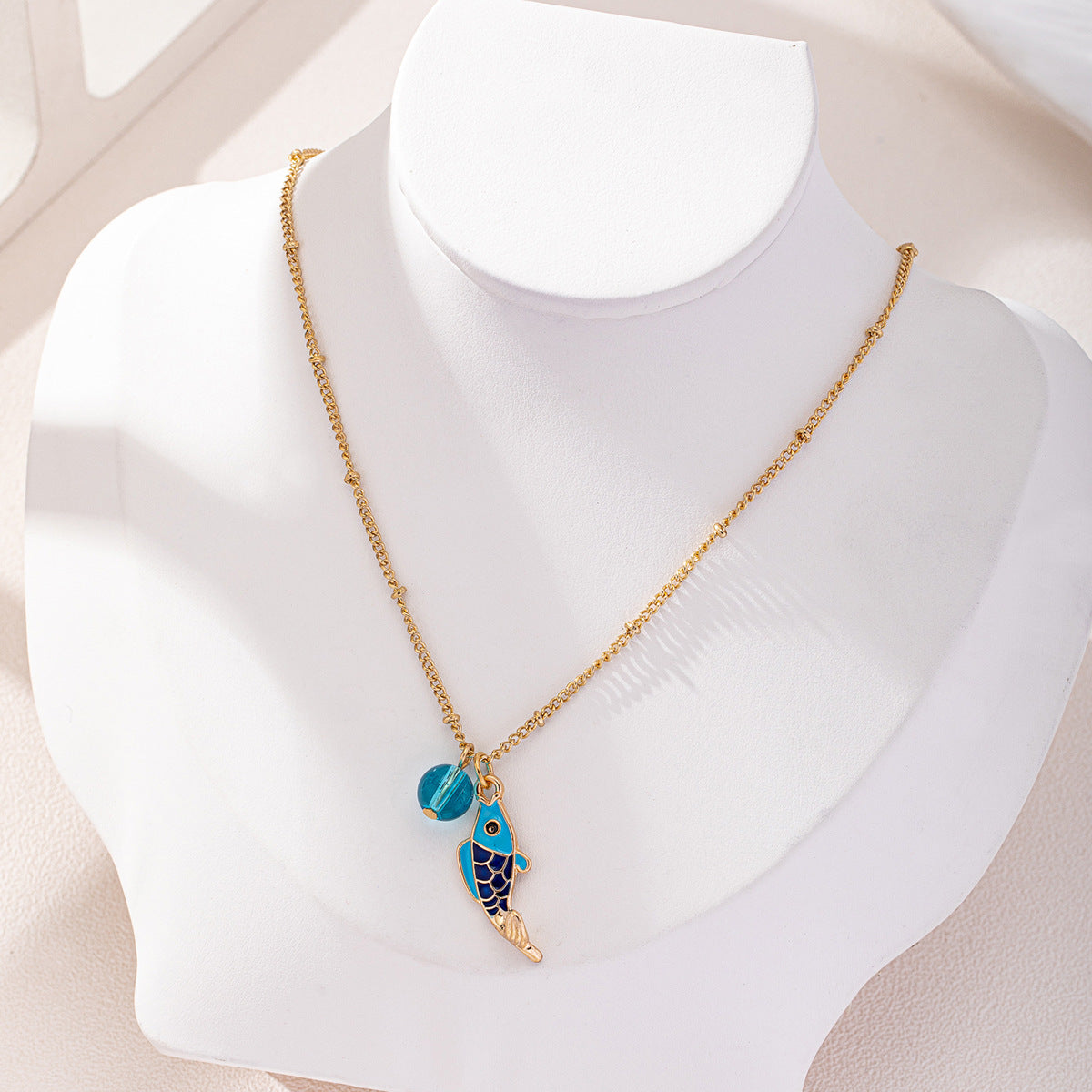 Planderful Vienna Verve Koi Pendant Necklace – Stylish Marine Life Design