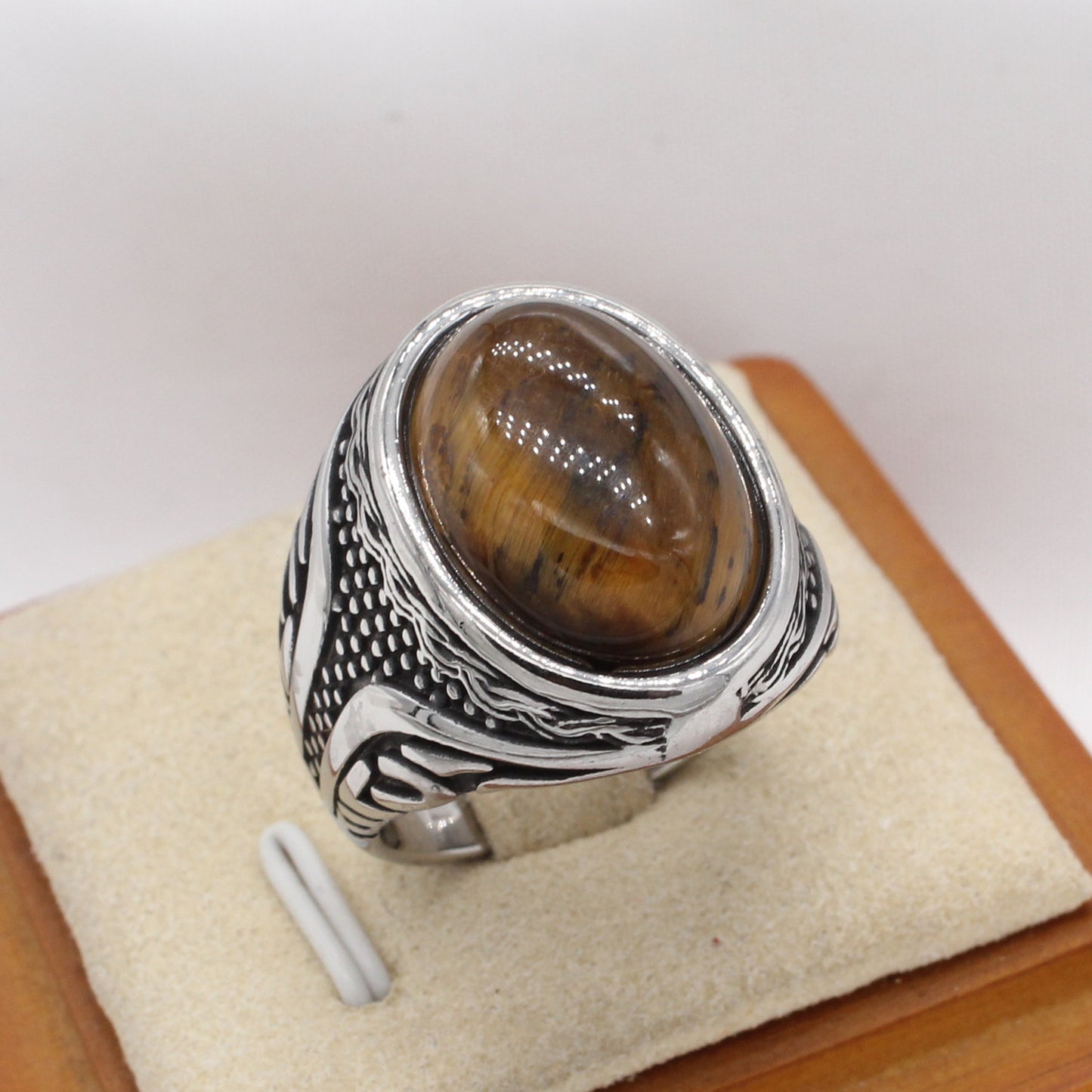 Planderful Jewelry Crystal Stone Ring Steel Ring In Retro European American Style For Everyday Wear