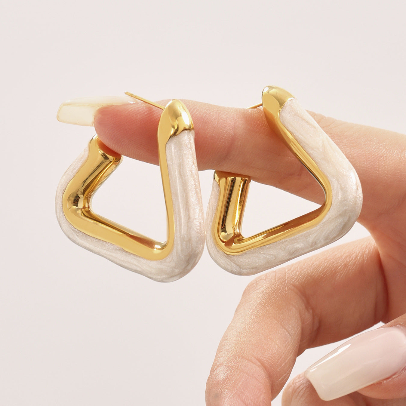 Planderful Triangular Pearl Earrings Hollow Gold For Women