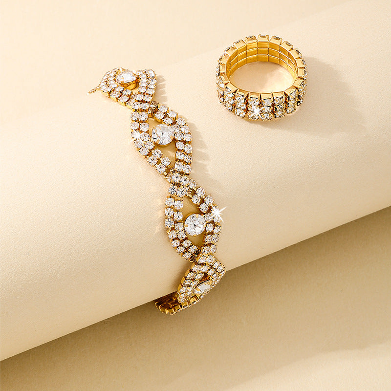 Elegant Women's Jewelry Set by Planderful for Fashion Lovers