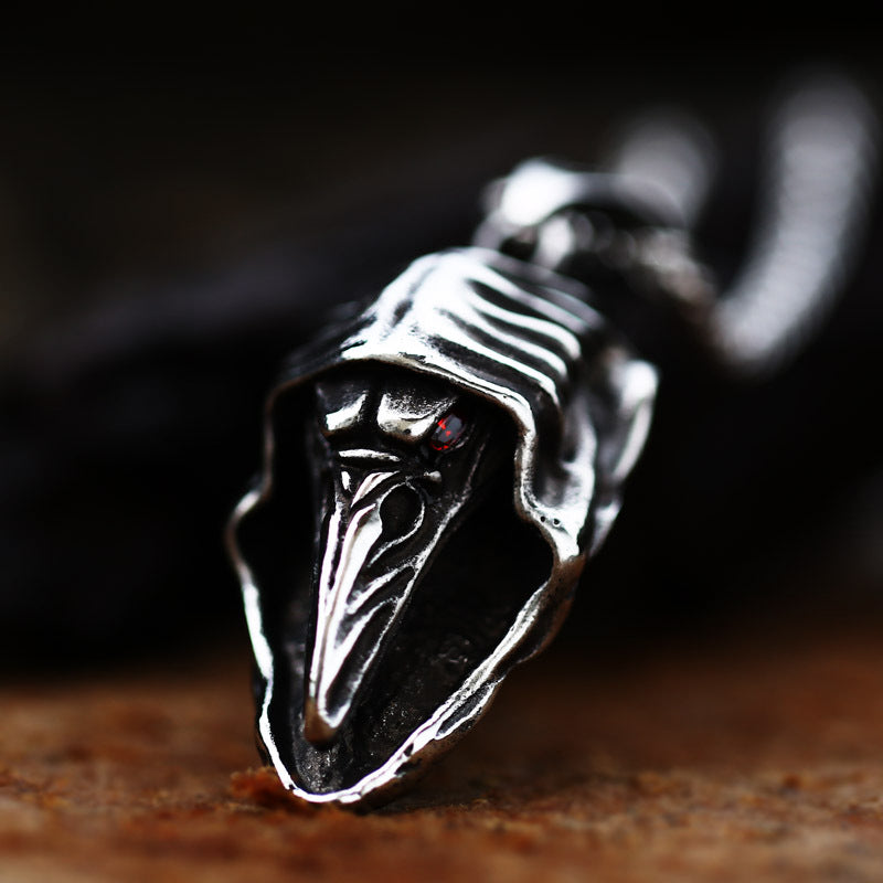 Stainless Steel Bird's Beak Doctor Pendant – Men's Titanium Steel Pendant Necklace