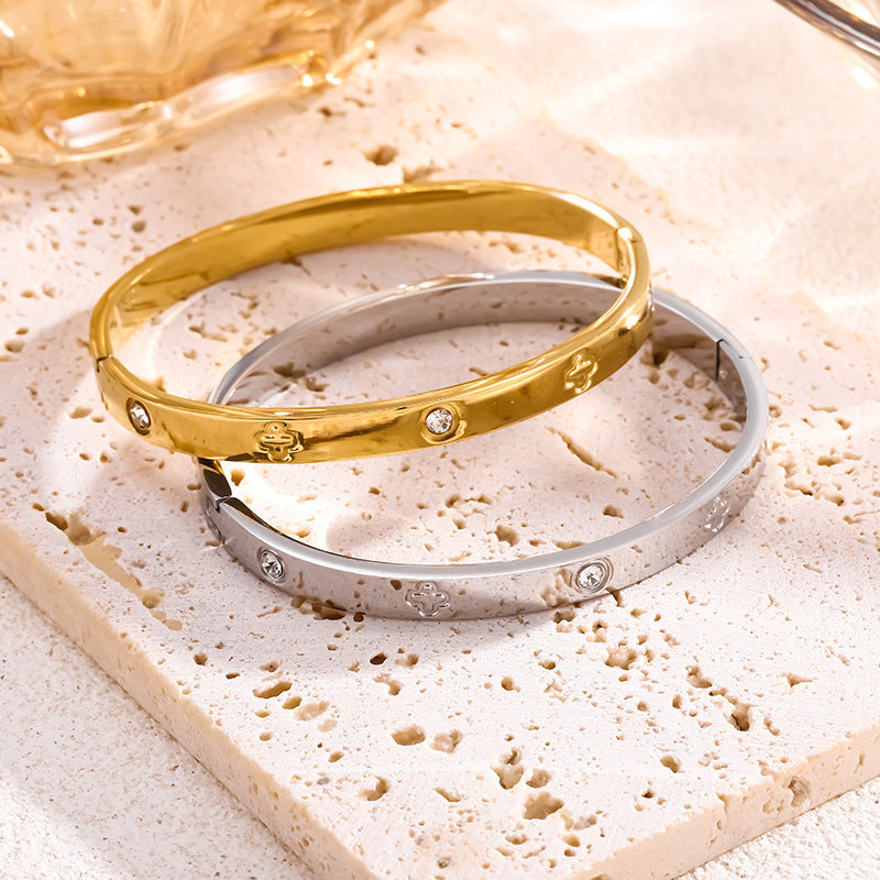 Planderful Jewelry Four Leaf Clover Zircon Bracelet Stainless Steel Elegant Everyday Luxury