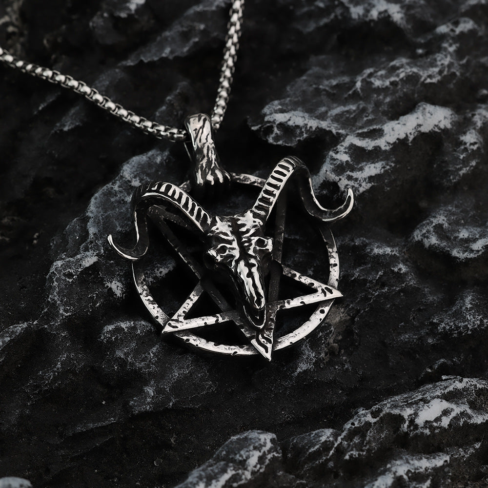 European And American Retro Men's Goat Head Necklace Pendant
