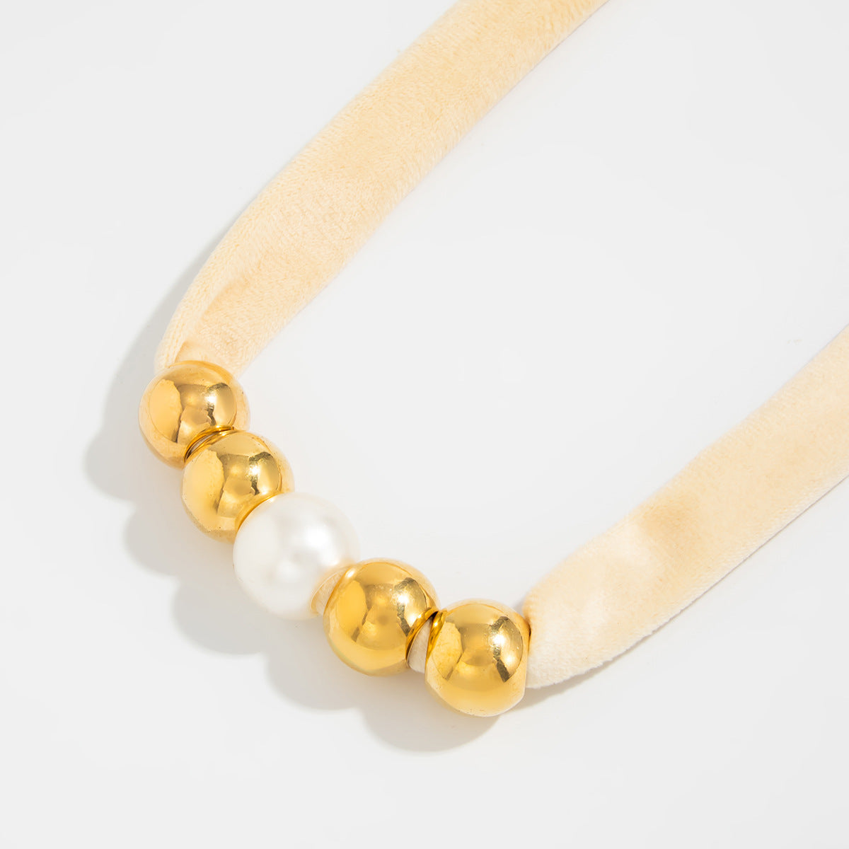 Knotted Fabric Pearl Bead Necklace