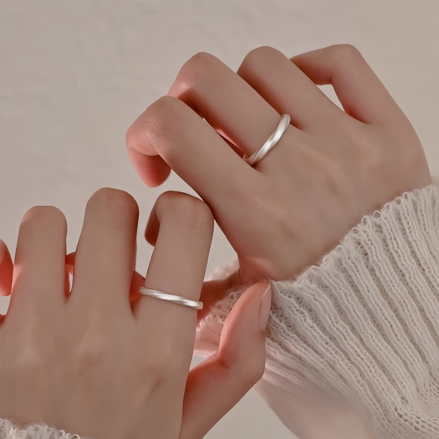 Planderful Mobius Ring Frosted Twist Unisex Sterling Silver S925 Adjustable Gift For Couples