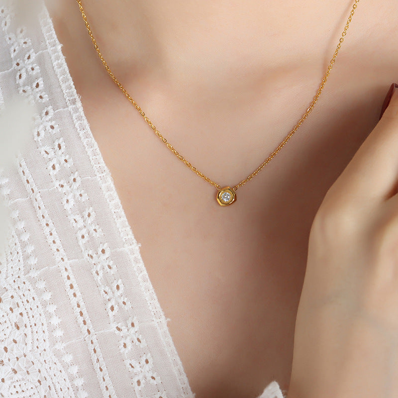 Exquisite Meteorite Shape Zircon Pendant Necklace - Niche Jewelry Wholesale