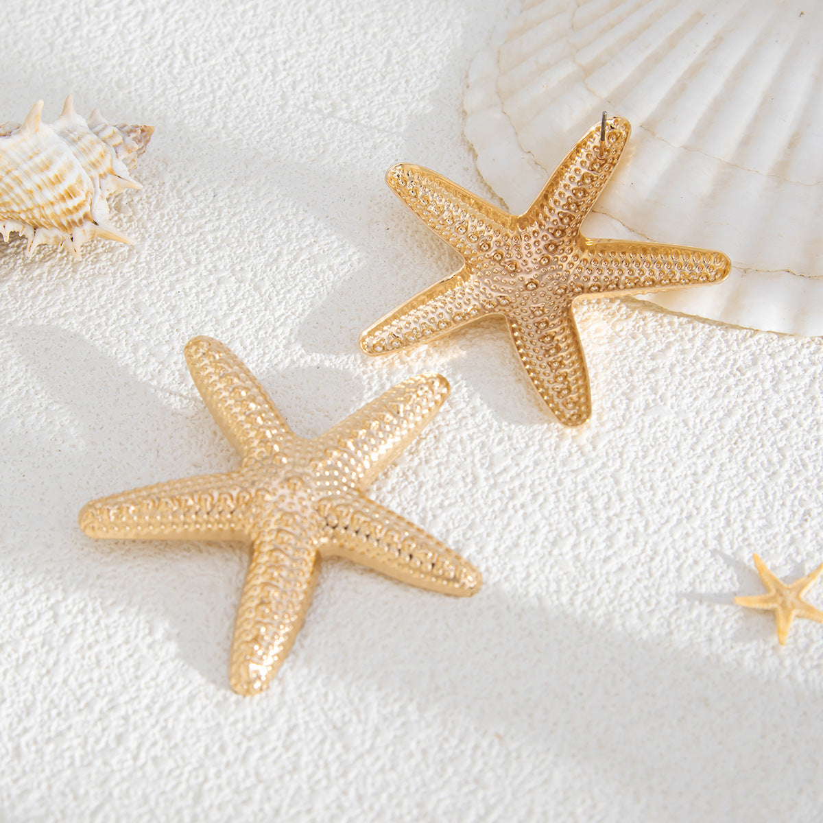 Planderful Vienna Verve Starfish Stud Earrings – Versatile Ocean-Inspired Design