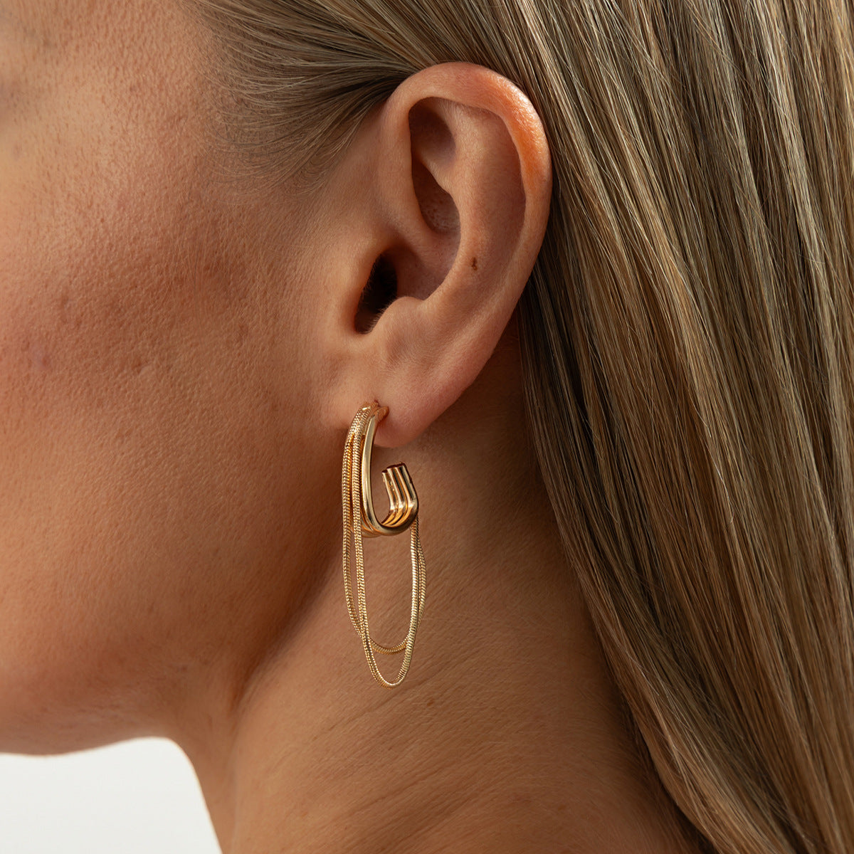 Planderful Vienna Verve Fringed Chain Earrings Irregular Pleated Geometric Statement Jewelry For Fashion Forward Women