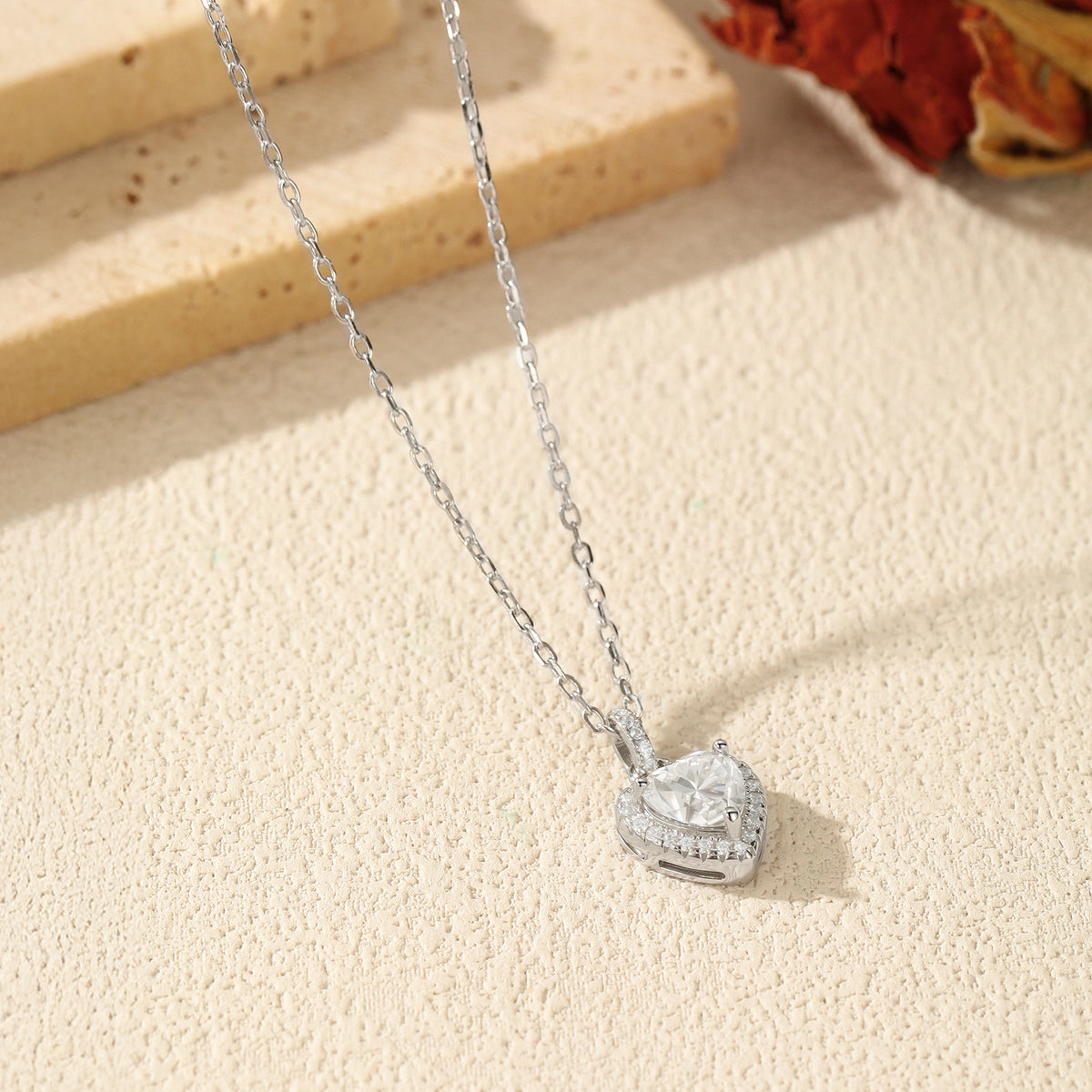 925 Sterling Silver 1 ct Heart Moissanite Necklace
