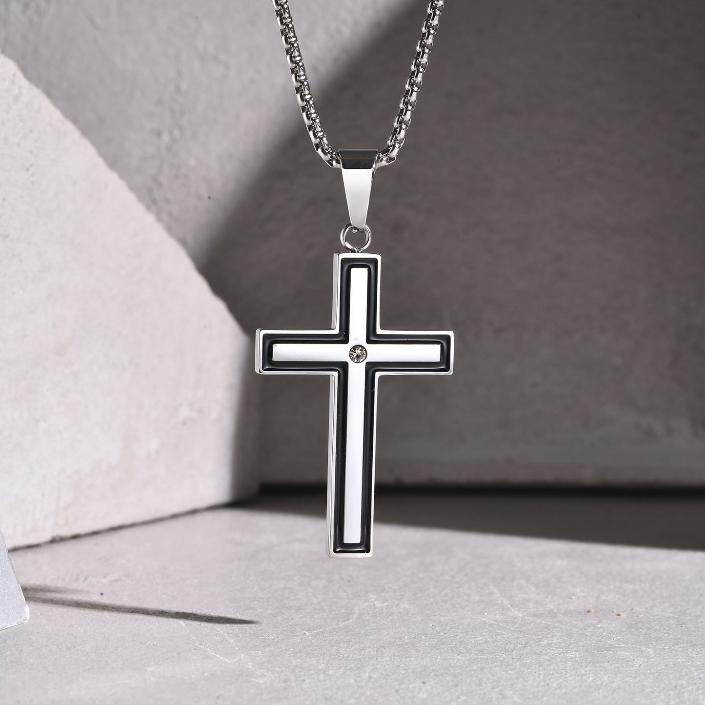 Planderful Mens Cross Pendant Necklace Durable Steel