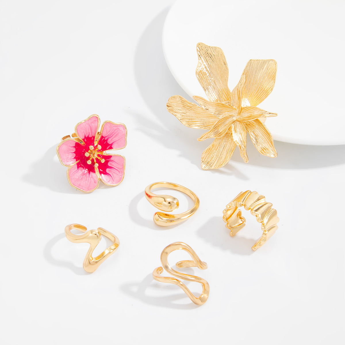 Planderful Vienna Verve Baroque Pearl Ring With Opening Feature Pastoral Pink Flower Statement For Women