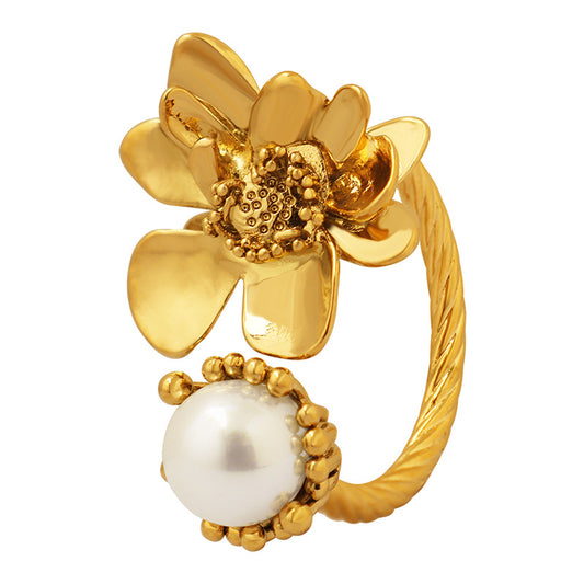 Elegant Brass Floral Ring with Rubber Bead Detail - Women's Unique Design