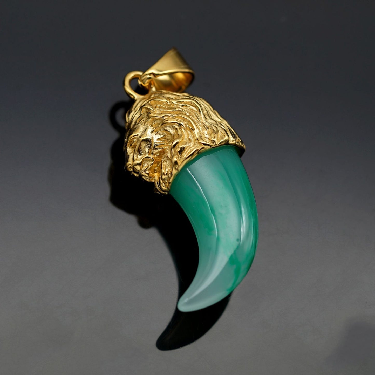 Planderful Lion Head Pendant Titanium Steel Gold Plated Wolf Fang Resin Unisex Hip Hop Statement Jewelry