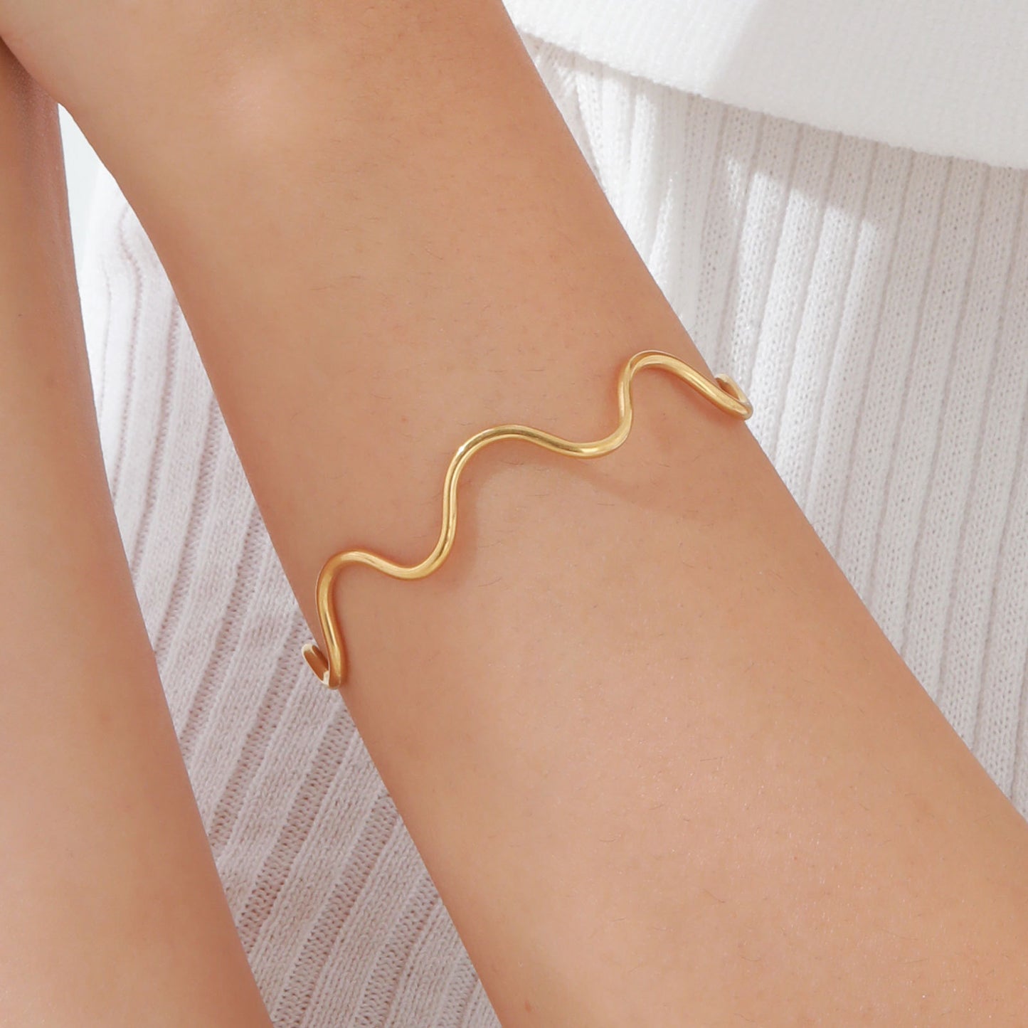 European And American Fashion Personality Necklace Bracelet Set