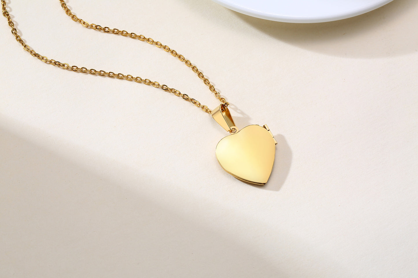 European And American Heart-Shaped Zircon Gold Necklace