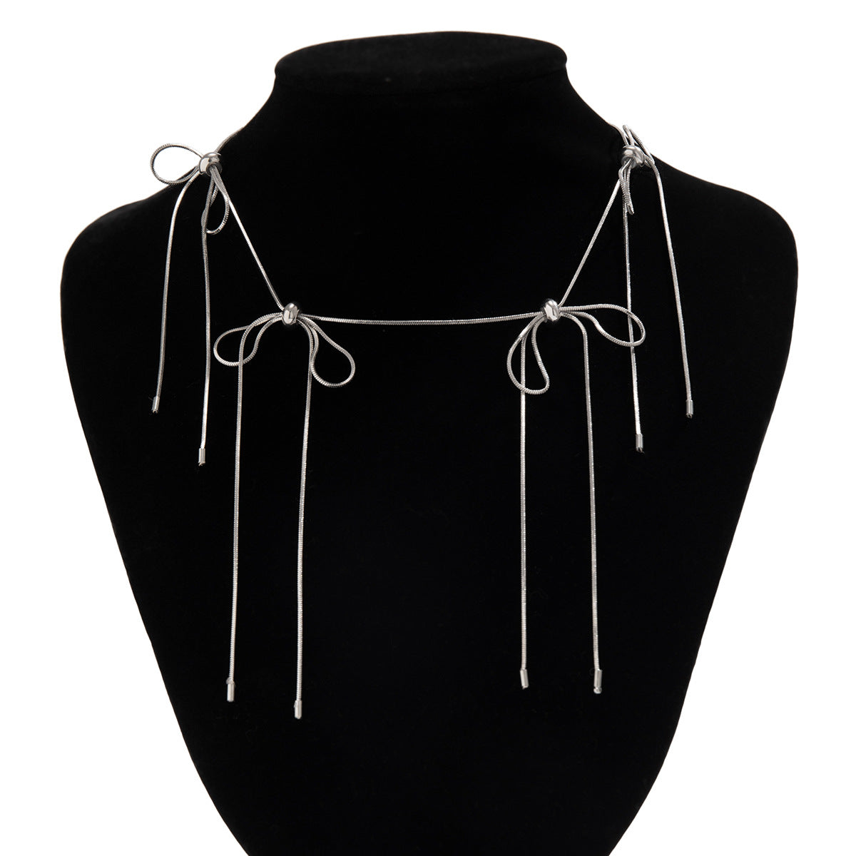 European and American Style Bow Choker Necklace with Metal Chain Knot Decoration