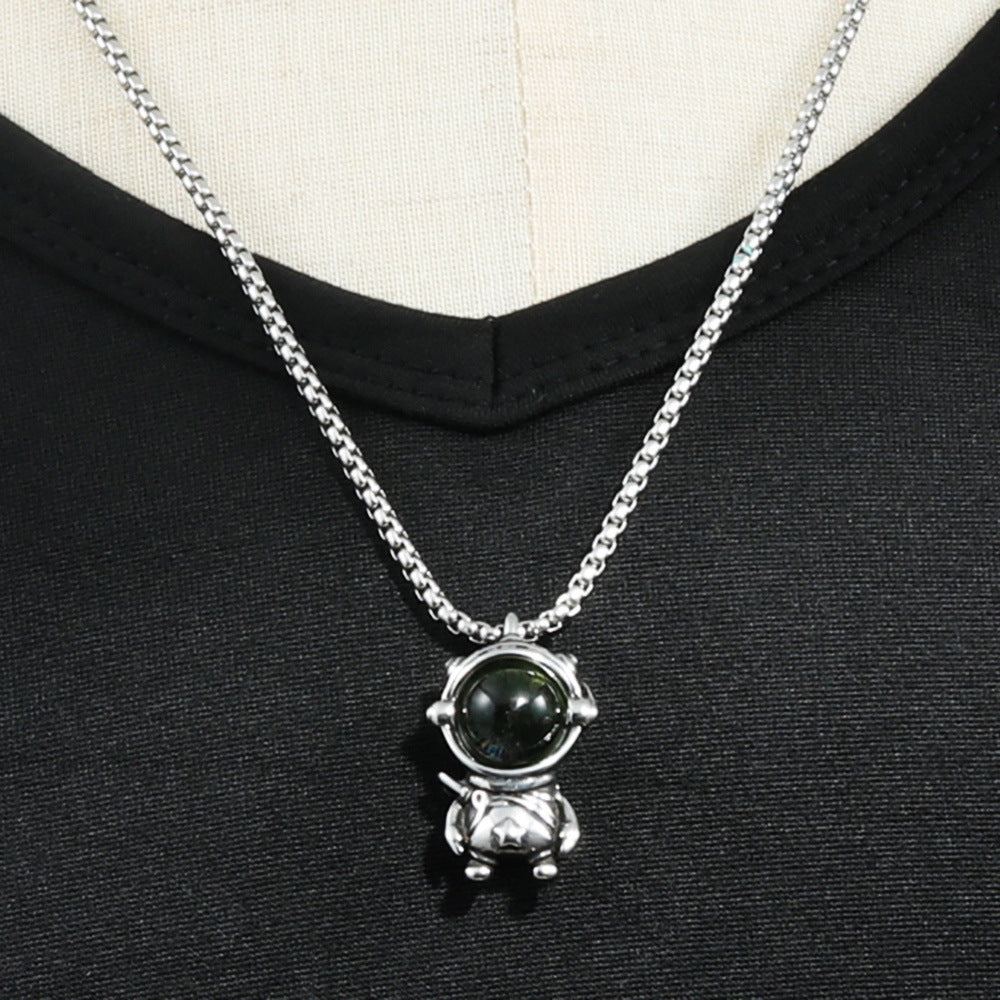 European And American Stainless Steel Astronaut Pendant