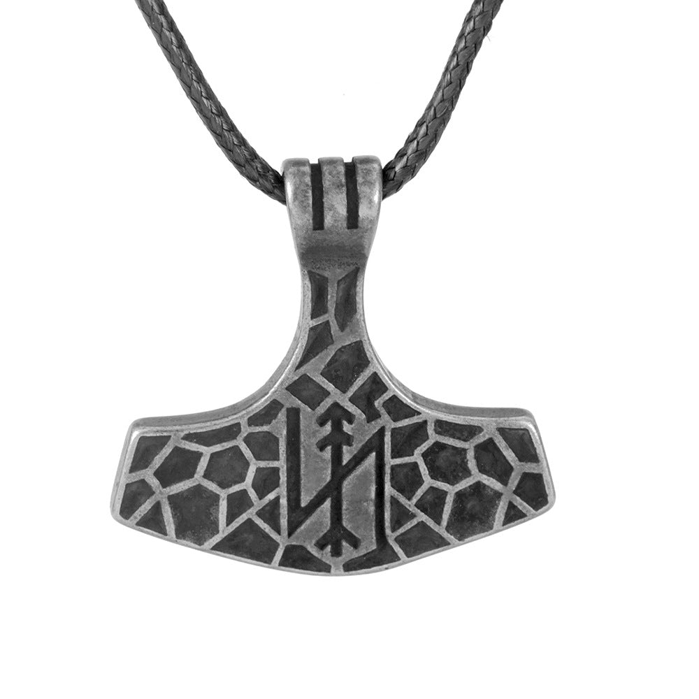 European and American Jewelry Wholesale Titanium Steel Men's Pendant Necklace Ship Anchor Design