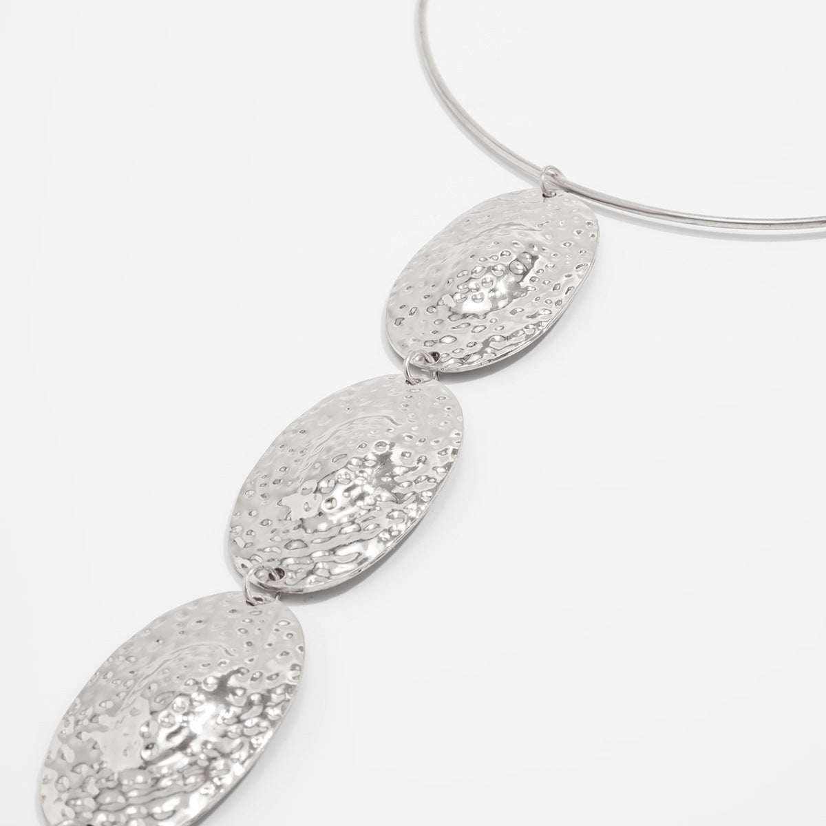 Hammered Disc Long Fringe Choker