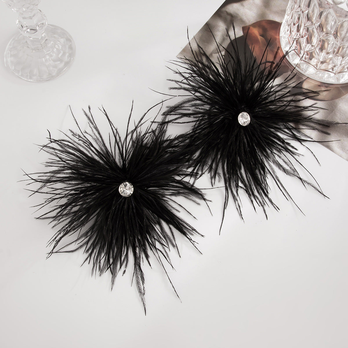 Planderful Vienna Verve Feather Flower Stud Earrings With Fluffy Zircon Accents For Trendsetting Fashion Lovers
