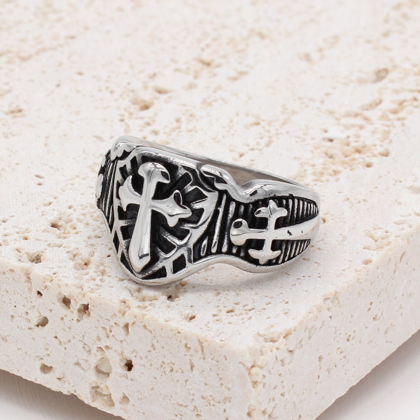 Planderful Retro Cross Shield Titanium Ring for Men and Unisex Personalized Protection Statement