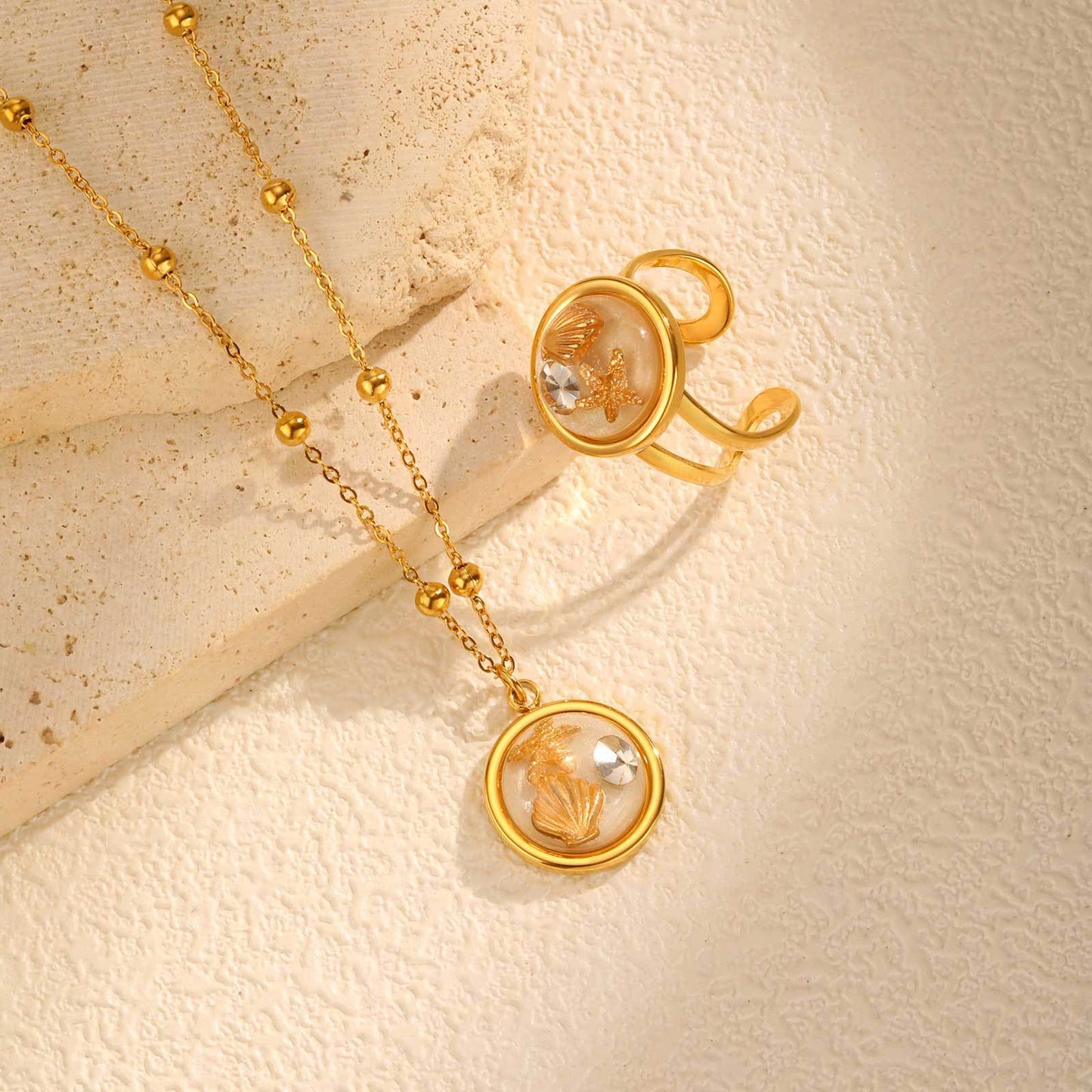 Summer Seaside Leisure Vacation Wind Ocean Wind Stainless Steel Bead Chain Resin Round Necklace