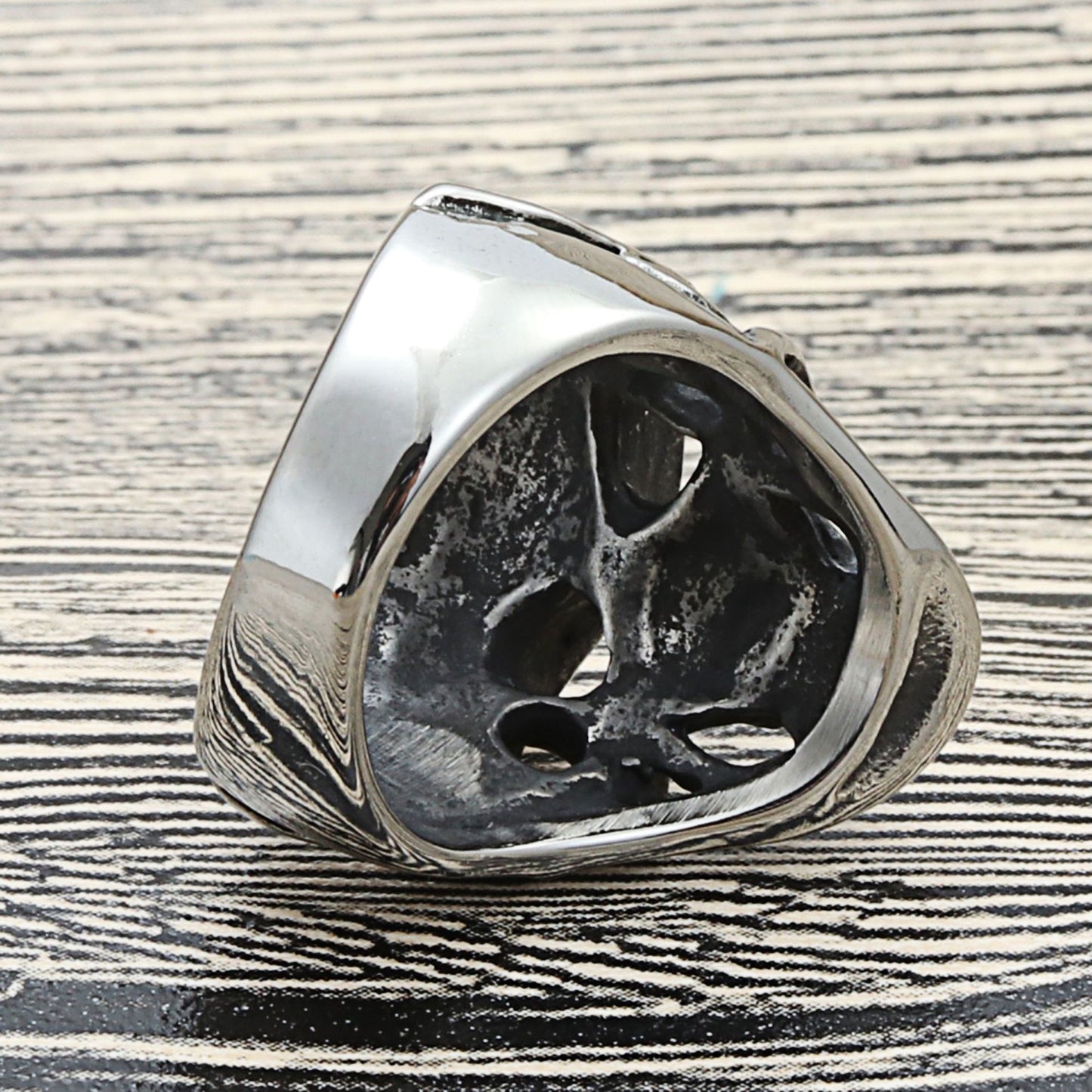 Punk-Inspired Titanium Steel Skull Ring for Men - Retro Trendy Design in Sizes 8-12