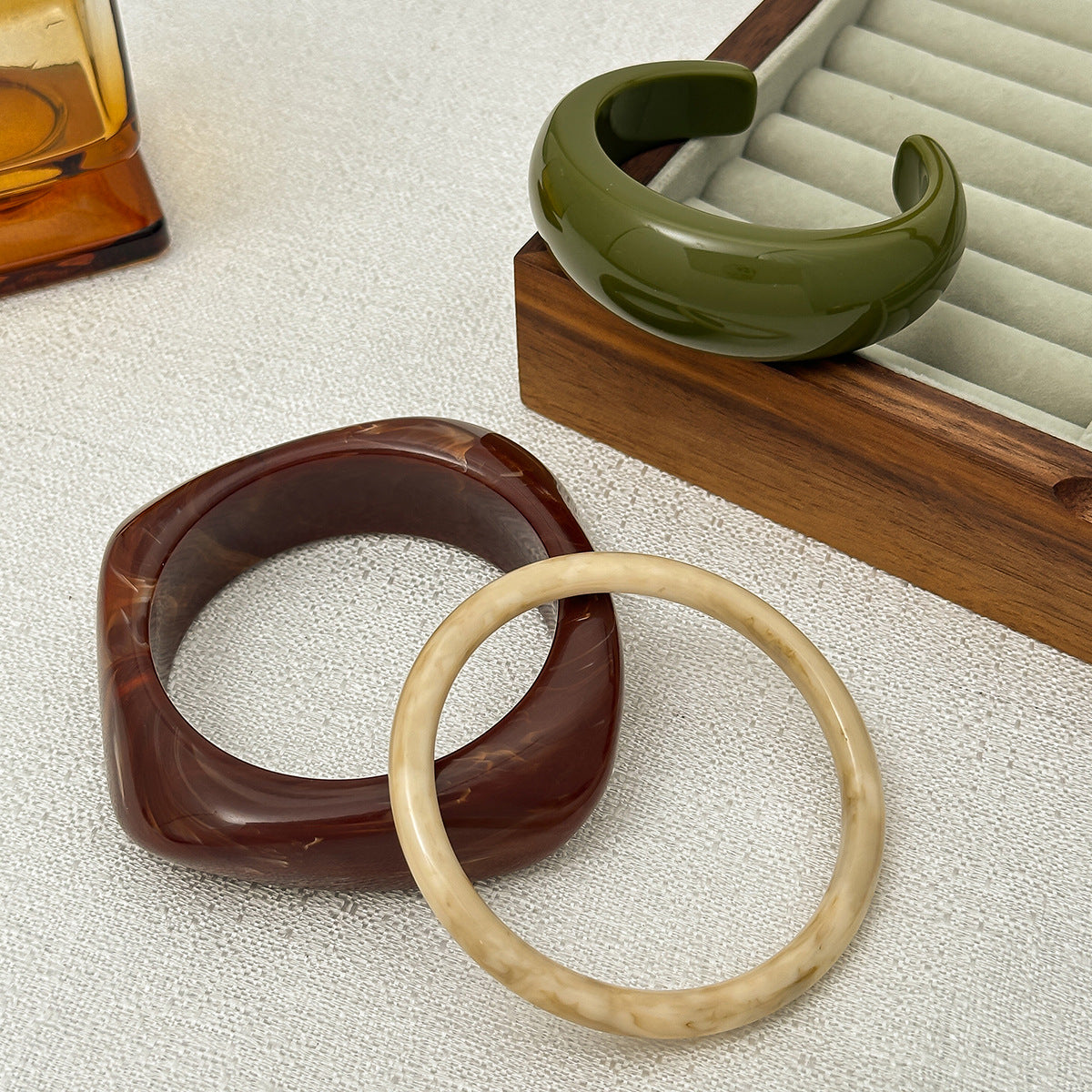 Resin C-Shaped Open Bracelet Design Irregular Geometric Bracelet