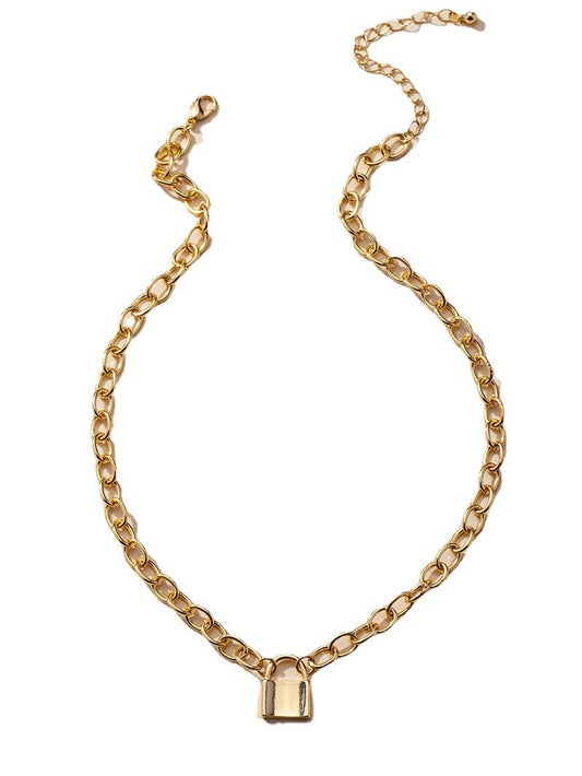 Chic Lock Pendant Necklace with a European and American Flair