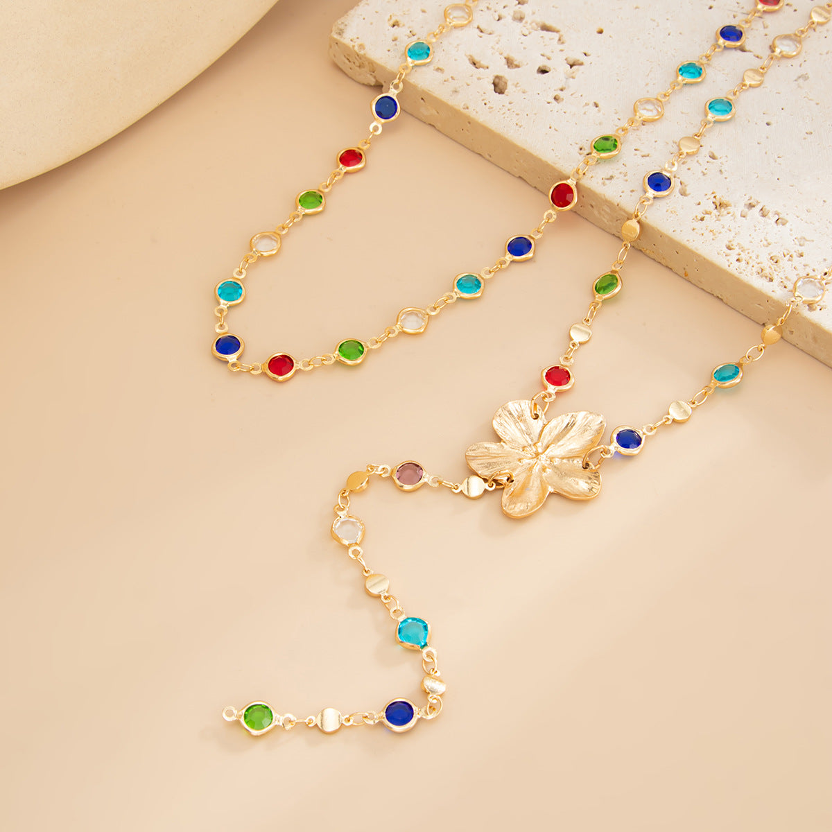 Dopamine Crystal-Style Flower Y-Necklace