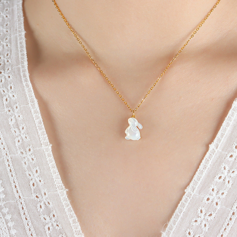 Enchanting Rabbit Pendant Necklace - A Whimsical Addition to Your Jewelry Collection