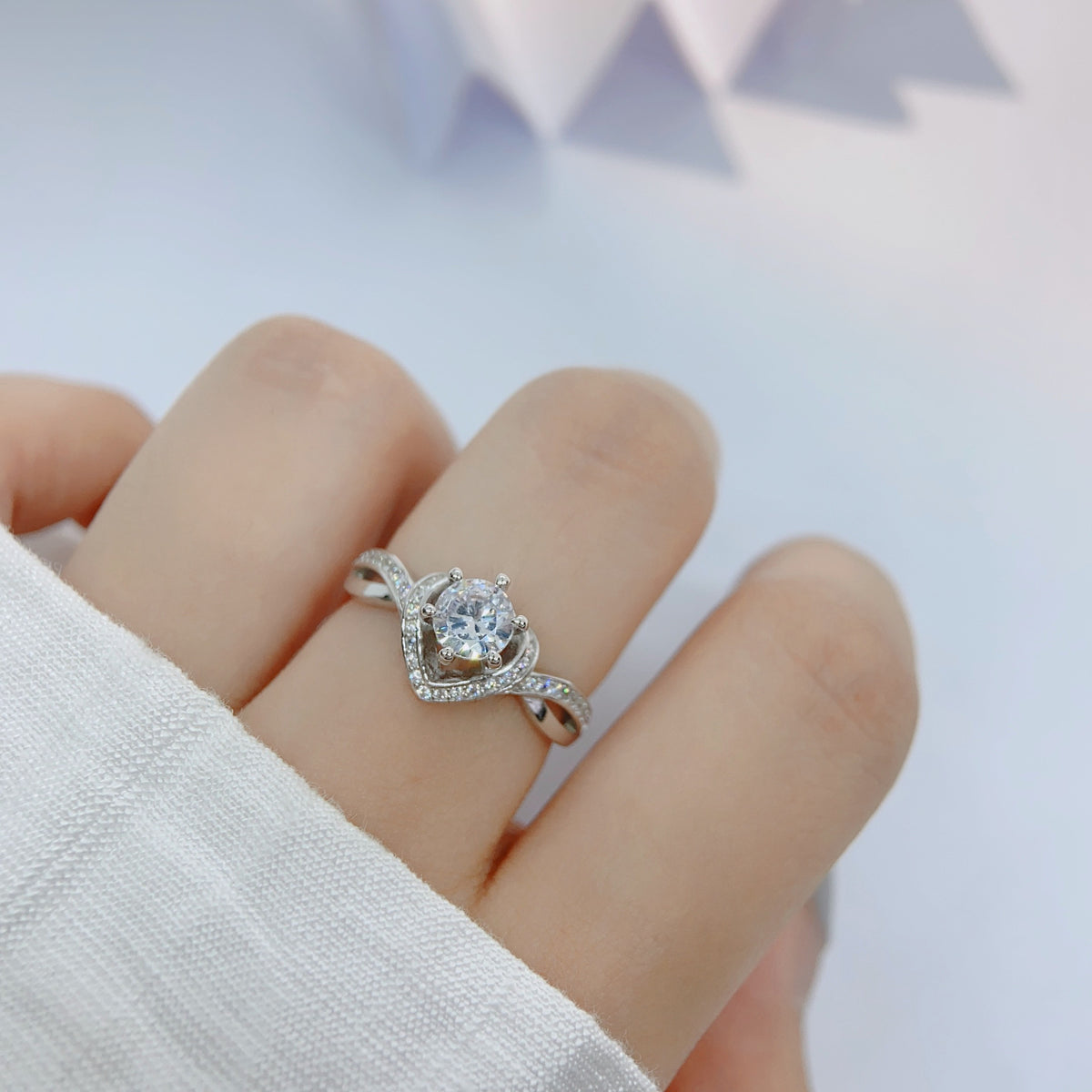 S925 Sterling Silver Zircon Halo Ring — Adjustable
