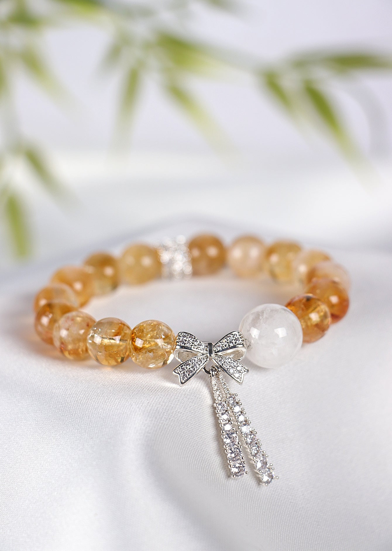 Planderful Fortune's Favor Bracelet – Elegant Crystal Beaded Design