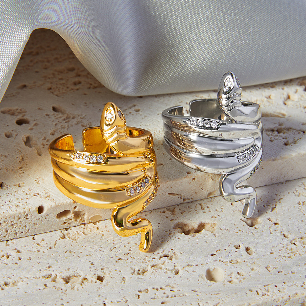 Luxurious Snake Design Copper Ring with Zircon Detail