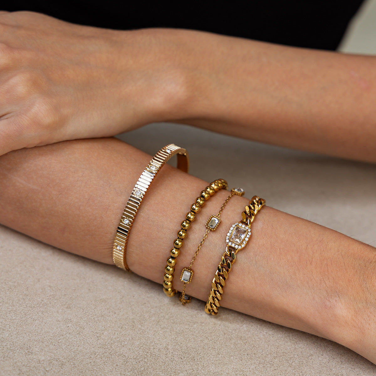 Stainless Steel Vertical Pattern Inlaid Zircon Bracelet Slightly Inlaid Zircon Square Gemstone