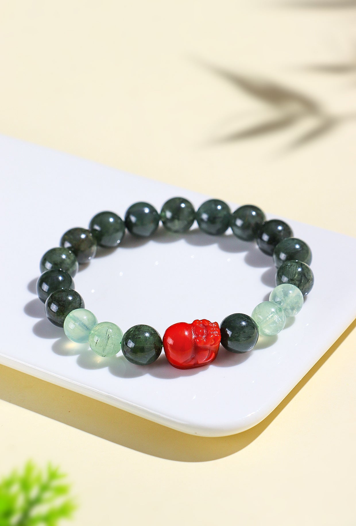 Planderful Fortune's Favor Bracelet – Elegant Natural Greenhair Grape Stone Design