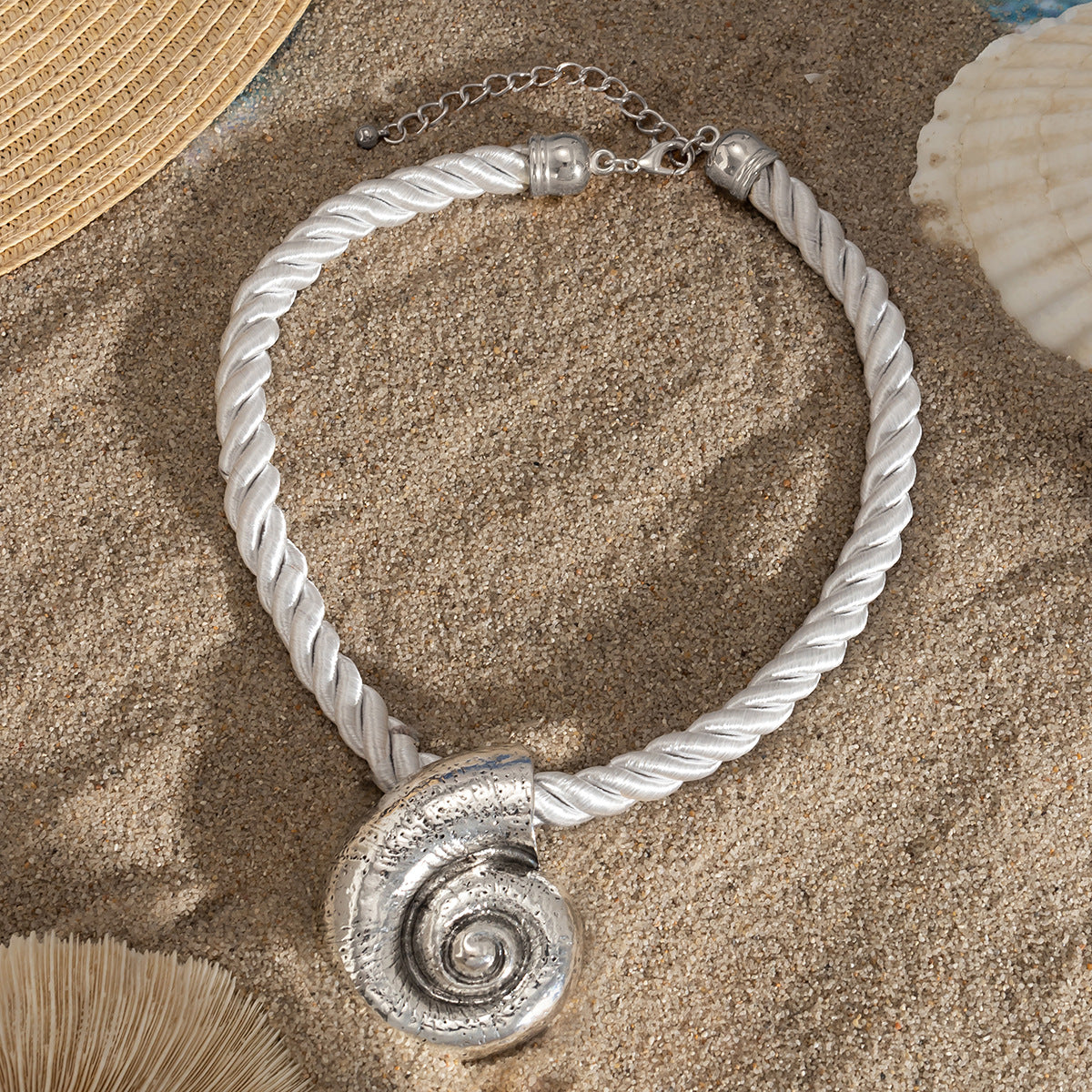 Planderful Vienna Verve Necklace – Sweet and Stylish Ocean Starfish Design