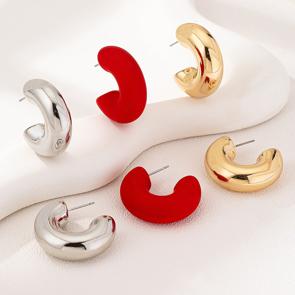 Planderful Vienna Verve Earrings Set – Stylish C-Shaped Colorful Design