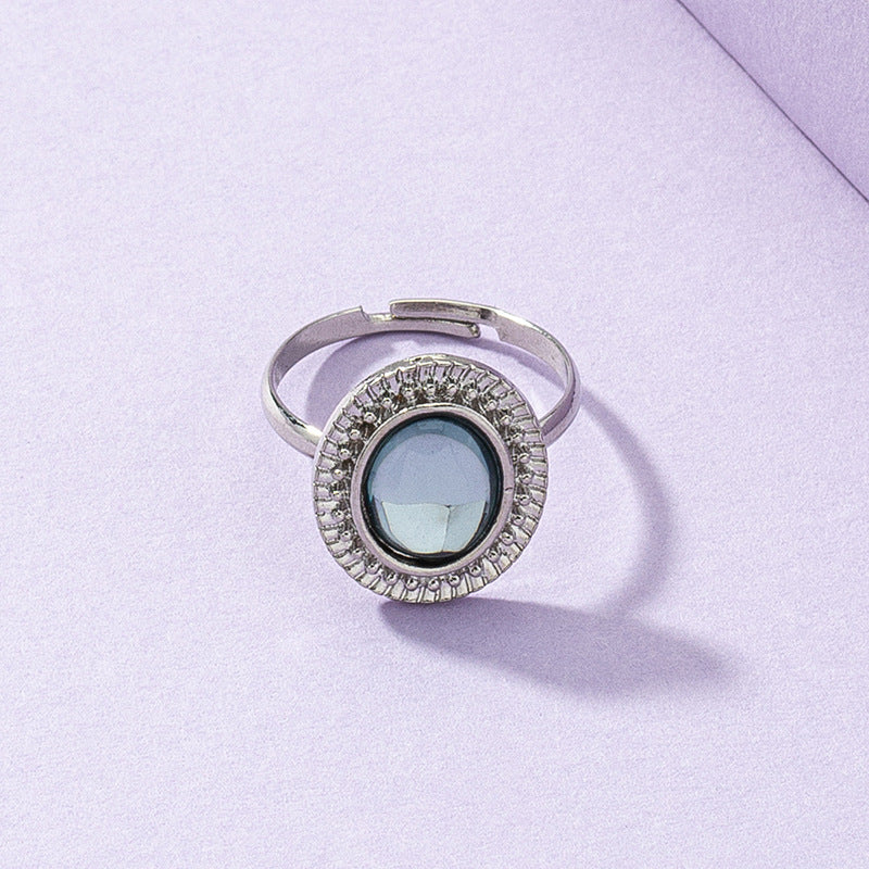 Elegant Crystal Ring for Women: European and American Style Luxury Statement Piece with Opening Design